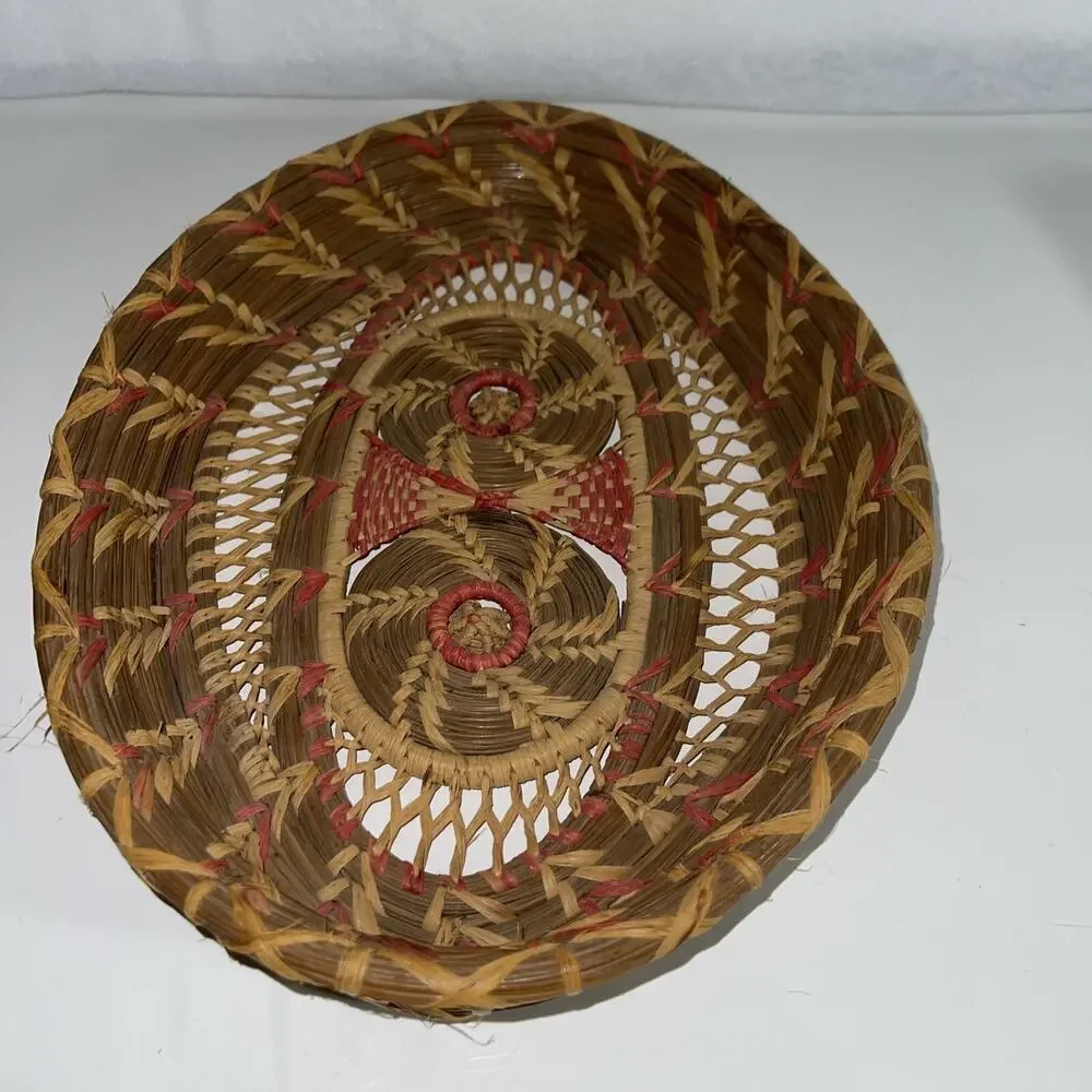 Handmade Native American Pine Needle Basket & Trivet Set‎ - Pink Stitch